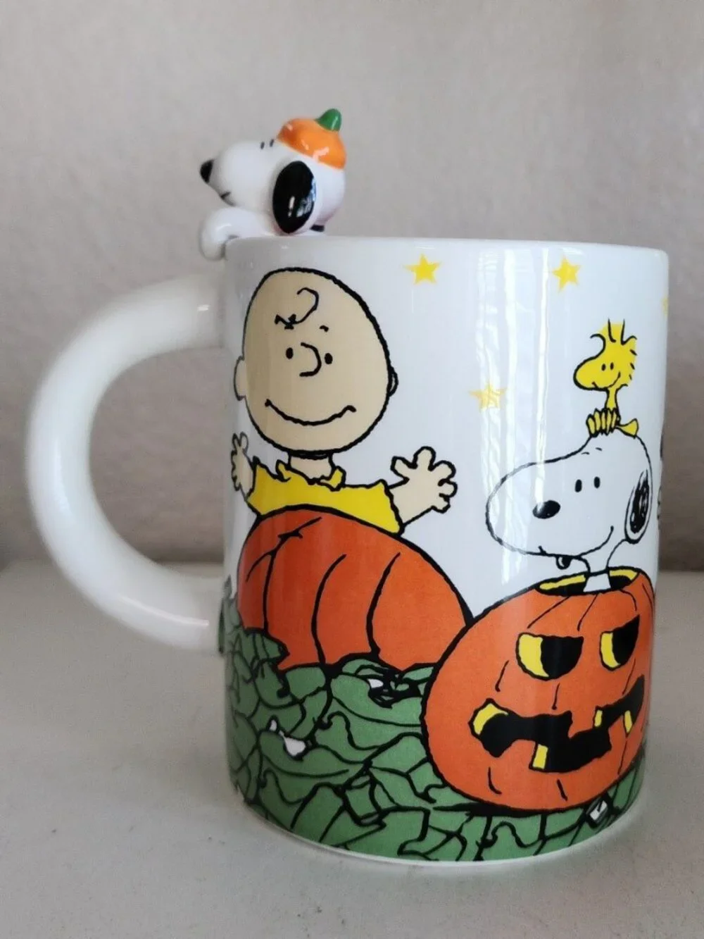 ZB Peanuts Snoopy Linus The Great Pumpkin Coffee Tea Mug Brand NEW Zrike Brand
